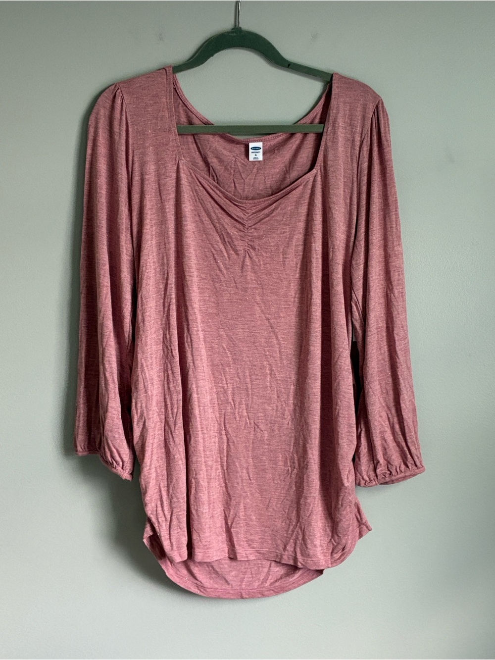 Old Navy Maternity Dusty Rose Scoop-Neck Long Sleeve Tee